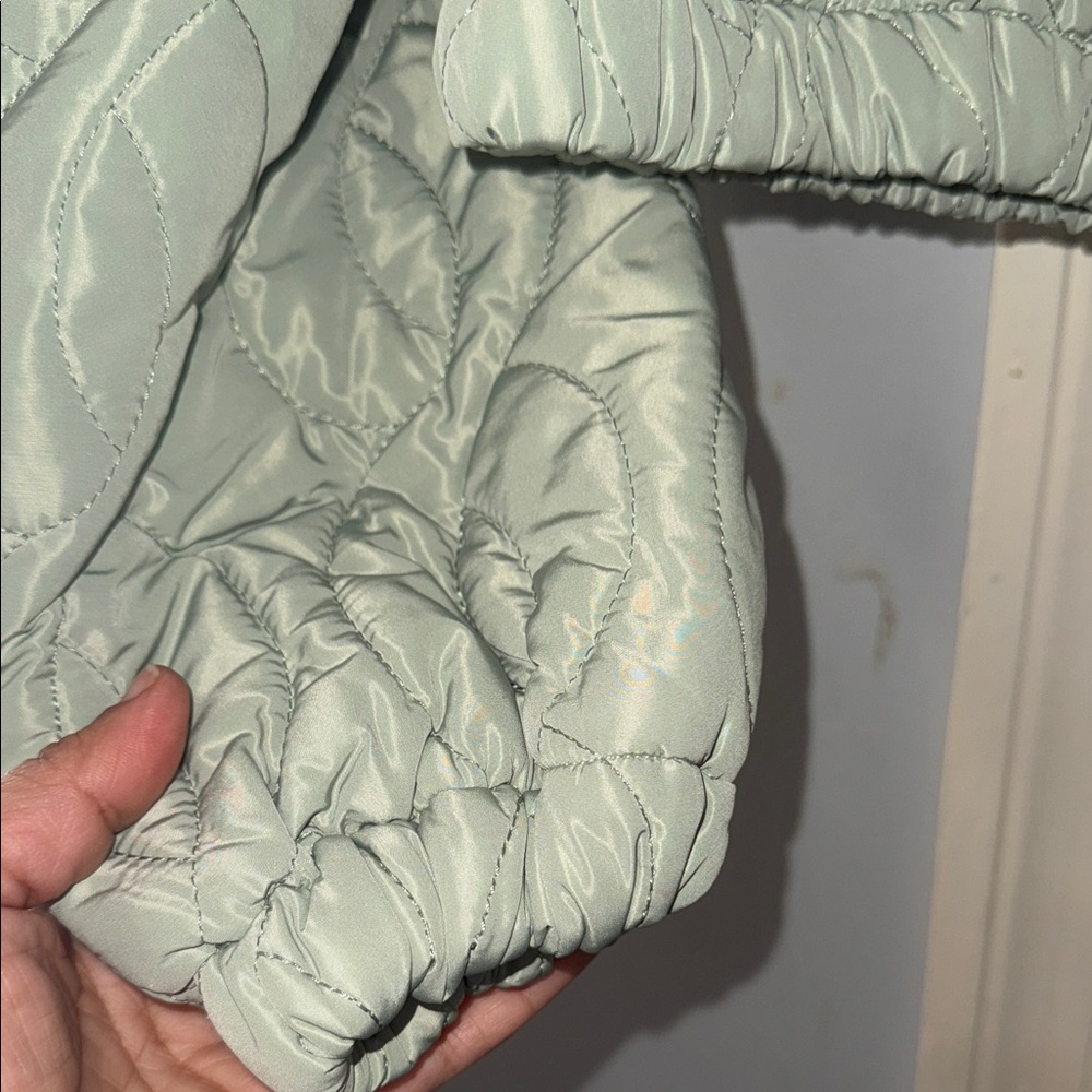 Le lis Green Quilted Cropped Jacket - Picture 7 of 10